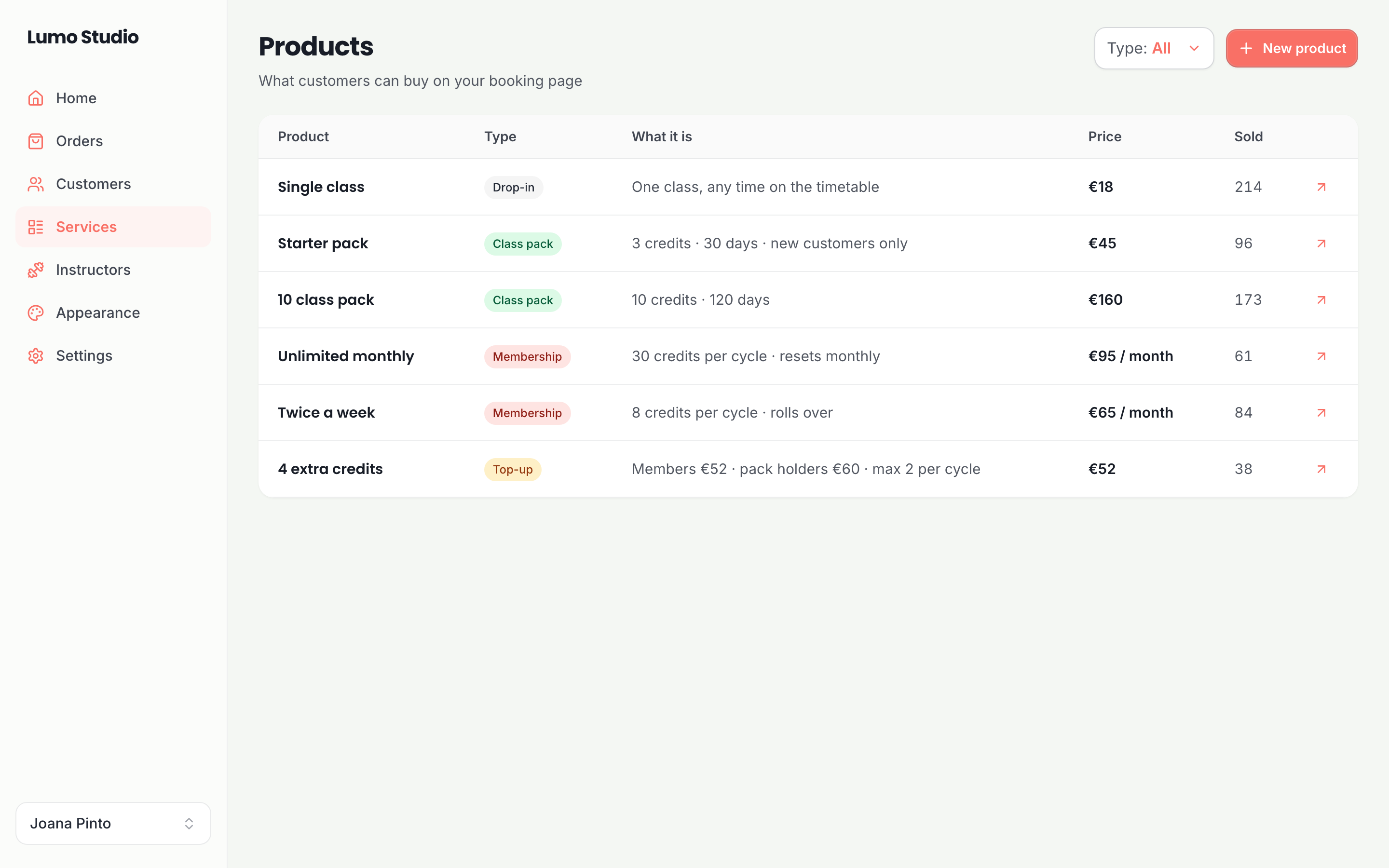 The list of what a studio sells, showing packs and memberships side by side with their prices.